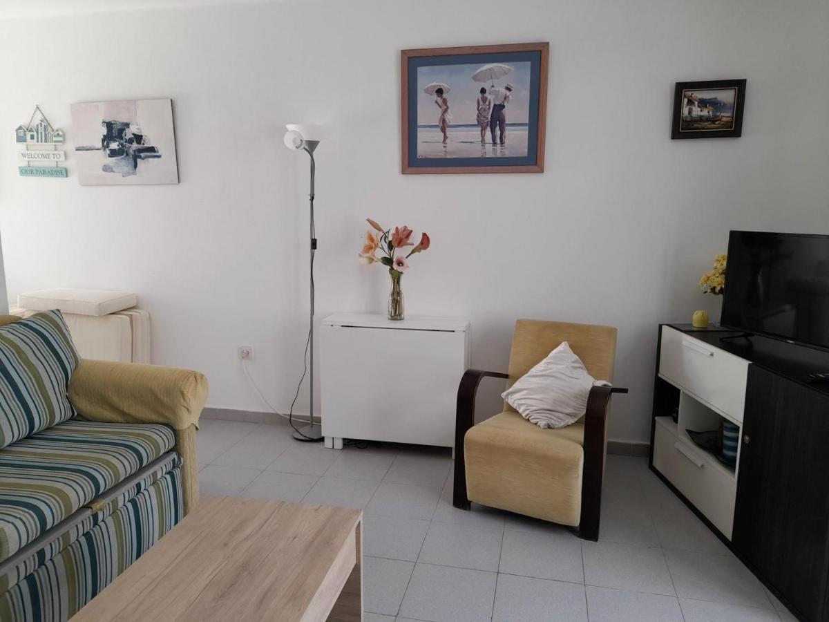Fabulous 1-Bed Apartment In Puerto Del Carmen Puerto del Carmen  Exterior photo